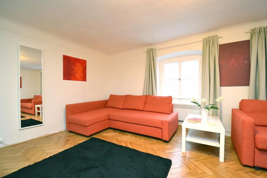 Prague Down Town Apartment