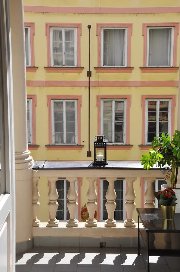 Prague Down Town Apartment
