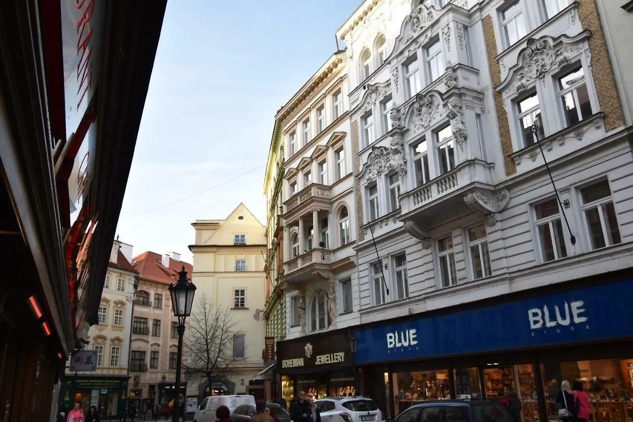 Prague Down Town Apartment